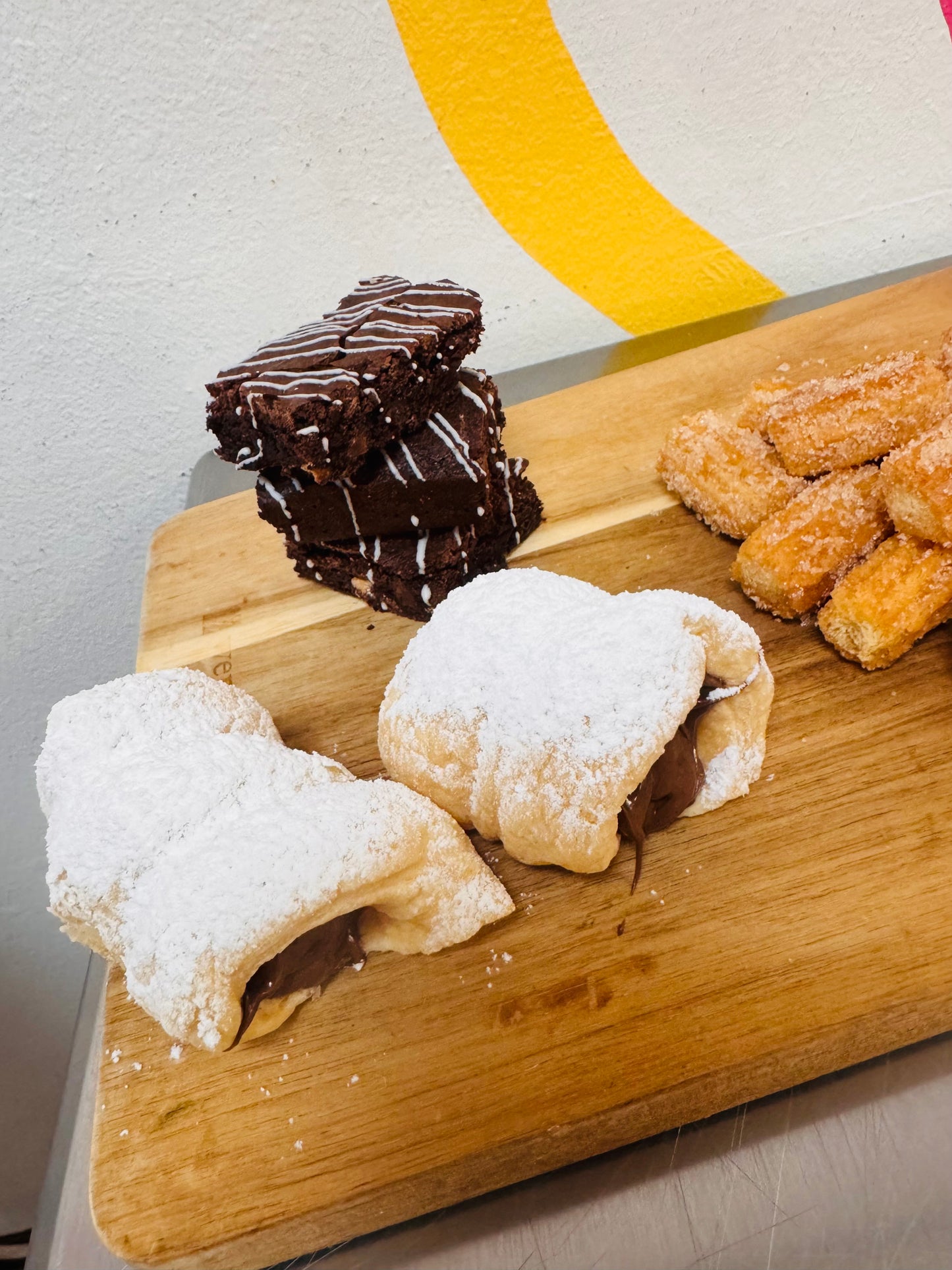 Seminario online: Bandeja dulce (churro cheesecake, churros, brownie y tornillos)